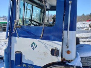 Used 2003 Mack MR688S Door (Stock #MK-0613-12)) Part Image
