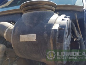 Used 2003 Sterling L9500 Air Cleaner (Stock #ST-0488-27)) Part Image