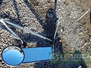 Used 2003 Sterling L9500 Side View Mirror (Stock #ST-0488-32)) Part Image