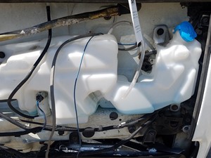 New and Used Gmc T7500 Windshield Washer Reservoirs For Sale TPI