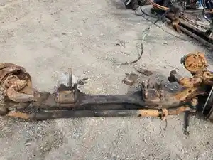 Used 2004 International 5600I Front Axle, Complete (Stock #IN-0677-14)) Part Image