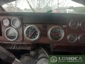 Used 2005 Freightliner Classic 120 Instrument Cluster (Stock #FR-0650-29)) Part Image