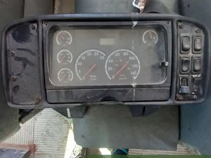Used 2005 Freightliner FS65 Chassis Instrument Cluster (Stock #FR-0566-5)) Part Image