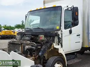 Used 2005 Hino 185 Cab (Stock #HI-0735-12)) Part Image