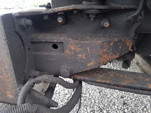 Used 2005 International 9900I Spring Hanger, Steer Axle (Stock #IN-0499-31)) Part Image
