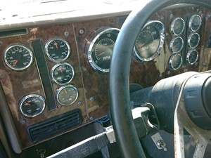 Used 2005 International 9900I Steering Column (Stock #IN-0499-6)) Part Image