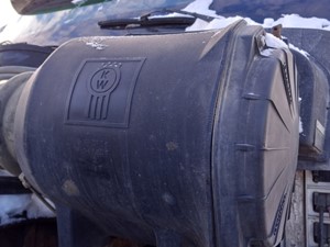 Used 2005 Kenworth T2000 Air Cleaner (Stock #KW-0689-19)) Part Image