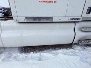 Used 2005 Kenworth T2000 Tank Fairing (Stock #KW-0689-12)) Part Image