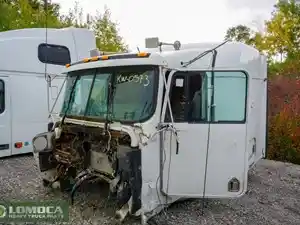 Used 2005 Kenworth T800 Cab (Stock #KW-0573-5)) Part Image