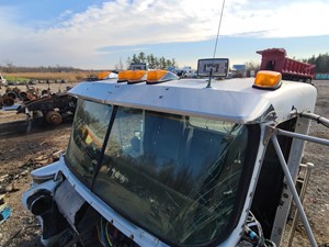 Used 2005 Kenworth T800 Sun Visor (Stock #KW-0501-44)) Part Image