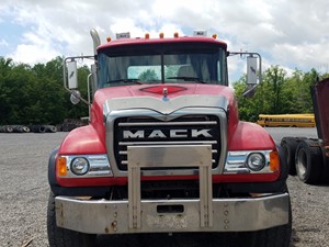Used 2005 Mack CV713 Granite Radiator (Stock #MK-0502-14)) Part Image