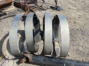 Used 2005 Peterbilt 378 Fuel Tank Strap (Stock #PT-0625-22)) Part Image
