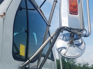 Used 2005 Sterling AT9500 Cab (Stock #ST-0500-4)) Part Image