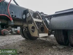 Used 2006 Freightliner ST120 Exterior Misc Part (Stock #FR-0736-25)) Part Image