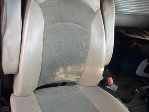 Used 2006 International 9900I Seat (Stock #IN-0464-28)) Part Image