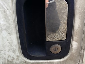 Used 2006 Kenworth T800 Door (Stock #KW-0441-6)) Part Image