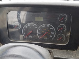 Used 2006 Sterling LT8500 Instrument Cluster (Stock #ST-0469-16)) Part Image