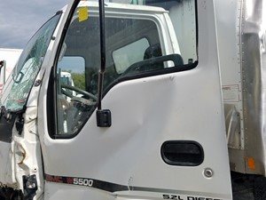 Used 2007 GMC W5500 Cab (Stock #GM-0516-9)) Part Image