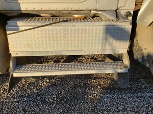 Used 2007 International 9900I Tool Box (Stock #IN-0674-11)) Part Image