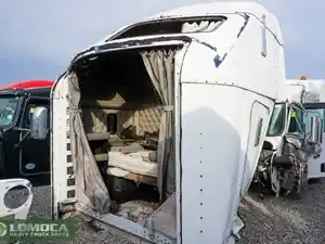 Used 2007 Kenworth T800 Sleeper Part Image