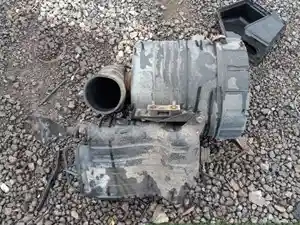 Used 2007 Mitsubishi FE85D External Air Breather (Stock #MT-0730-13)) Part Image