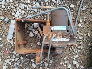Used 2007 Wabco ABS Brake Pump (Stock #HI-0552-26)) Part Image