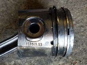 Used 2008 Cummins ISB 200 Piston & Rod (Stock #ISB-0324-16)) Part Image