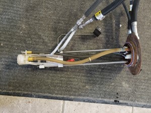Used 2008 GMC C7500 Fuel Sending Unit (Stock #GM-0607-35)) Part Image