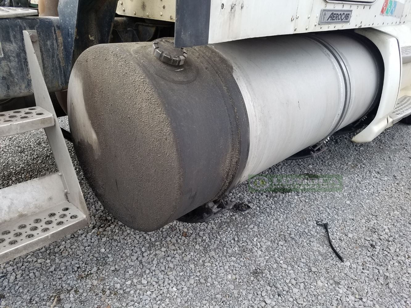 Used 2009 Kenworth T660 Fuel Tank for sale York Ontario Canada Fuel