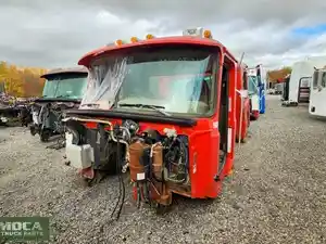 Used 2009 Mack GU813 Cab (Stock #MK-0524-3)) Part Image