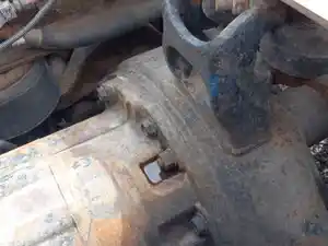 Used 2010 Eaton D46-170 Complete Axle-Front Rear (Stock #KW-0773-10)) Part Image