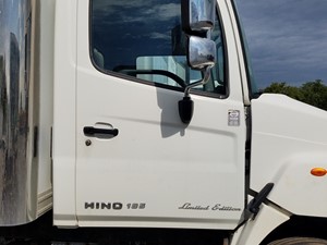 Used 2010 Hino 185 Fuel Tank Step (Stock #HI-0510-24)) Part Image