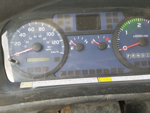 Used 2010 Hino 185 Instrument Cluster (Stock #Hi-0648-15)) Part Image