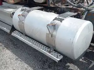 Used 2010 Kenworth T800 Fuel Tank (Stock #KW-0773-21)) Part Image