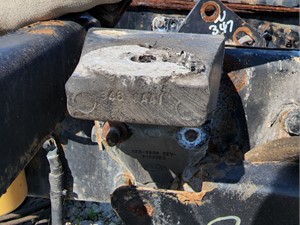 Used 2010 Peterbilt 367 Cab Mount (Stock #PT-0633-35)) Part Image