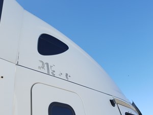 Used 2011 Freightliner Cascadia 125 Roof Fairing (Stock #FR-0553-25)) Part Image