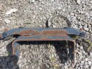 Used 2011 Isuzu NQR Bracket (Stock #IZ-0547-39)) Part Image