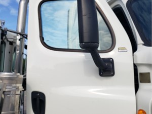 Used 2012 Freightliner Cascadia 125 Door (Stock #FR-0628-16)) Part Image