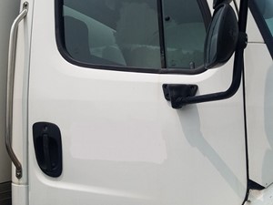 Used 2012 Freightliner M2 106 Cab (Stock #FR-0538-11)) Part Image