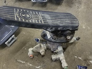 Used 2012 Kenworth T800 Brake & Brake Part (Stock #KW-0447-94)) Part Image