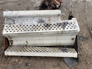 Used 2012 Kenworth T800 Tool Box (Stock #KW-0518-14)) Part Image