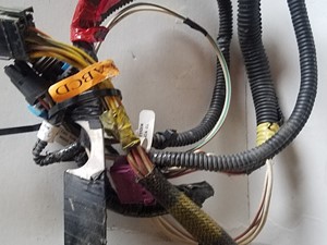 Used 2012 Kenworth T800 Wiring Harness (Cab & Dash) (Stock #KW-0447-92)) Part Image