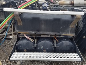 Used 2012 Volvo VNL Battery Box (Stock #VV-0627-22)) Part Image