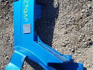 Used 2012 Volvo VNL Cowl (Stock #VV-0620-35)) Part Image