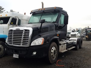 Used 2013 Freightliner Cascadia 125 Cab (Stock #FR-0686-16)) Part Image