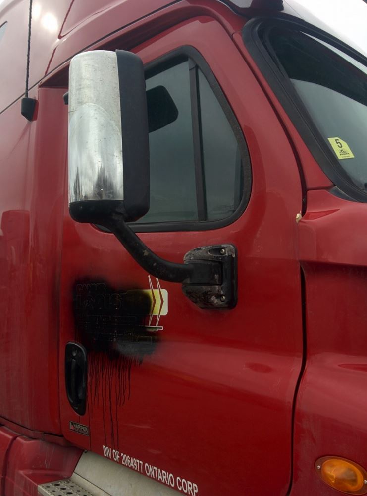 2013 Freightliner Cascadia 125 Stock Fr