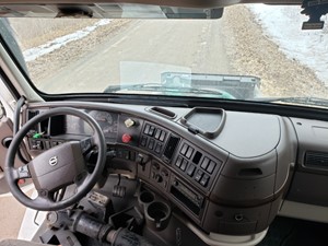 Used 2013 Volvo VNL Dash Ass'y (Stock #VV-0638-16)) Part Image