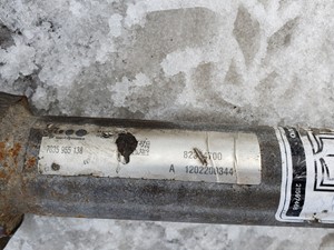 Used 2013 Volvo VNL Steering Shaft (Stock #VV-0558-20)) Part Image