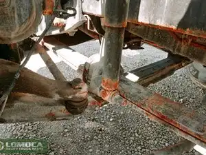Used 2014 Freightliner 122SD Front Axle, Complete (Stock #FR-0725-8)) Part Image
