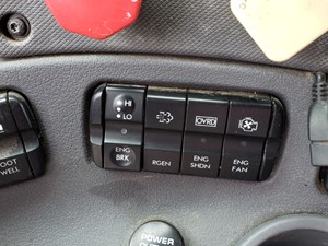 Used 2014 Freightliner Cascadia 125 Dash Control Module (Stock #FR-0590-14)) Part Image